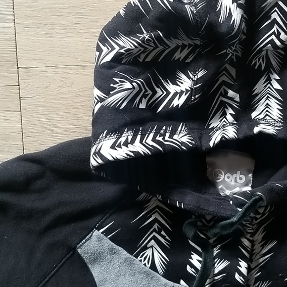 ORB button up hoodie - Picture 2 of 4